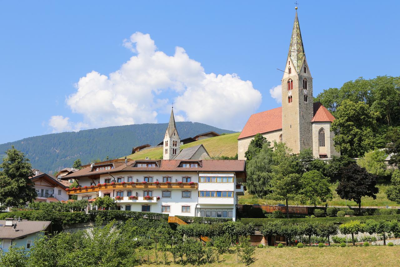 Hotel & Residence Egger Villandro Buitenkant foto